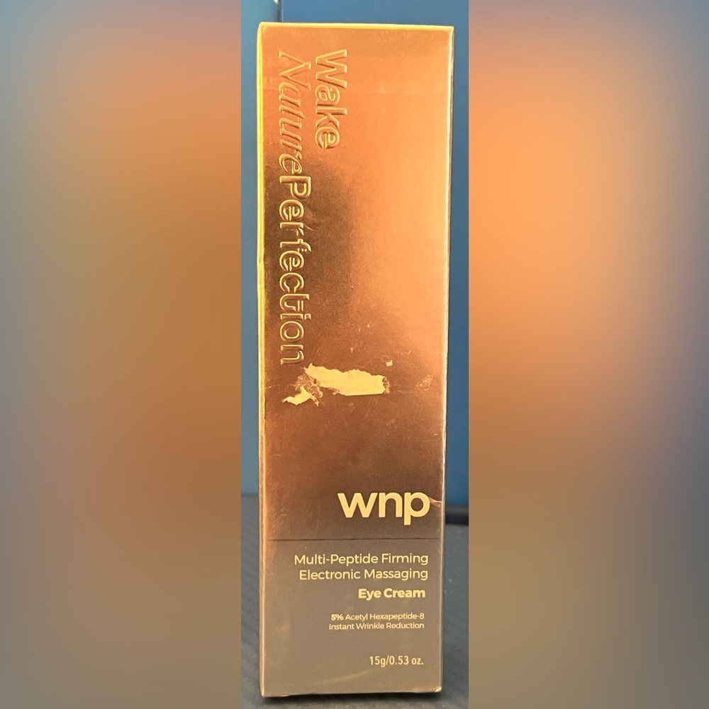 Wake Nature Perfection Multi-Peptide Firming Electronic Massaging Eye Cream